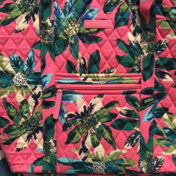 Vera Bradley tropical shoulder bag - Picture 5 of 5